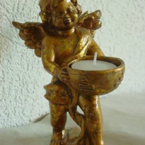 Engel als Teelichthalter