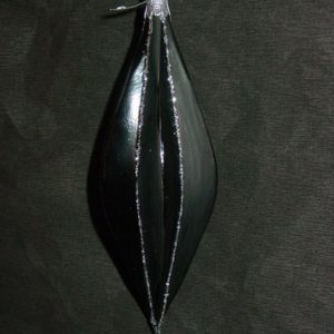 Tropfen gezackt schwarz (17,5 x 5,5 cm)