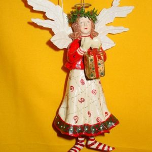 Engel mit Geschenk (Hänger) 18 cm