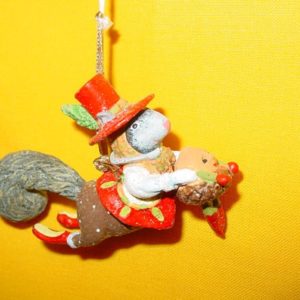 Mr Squirrel with Acron