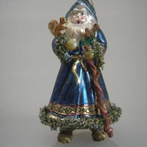 blauer Santa mit Eichhrnchen, ca 15 cm