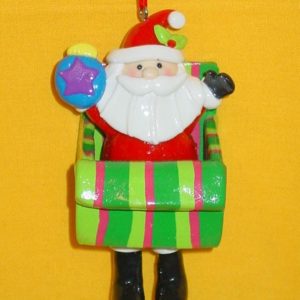 Weihnachtsmann in Geschenk, Playdough, ca 10 cm
