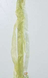 Vogelhänger Holz gelb, 11 x 5 x 60 cm