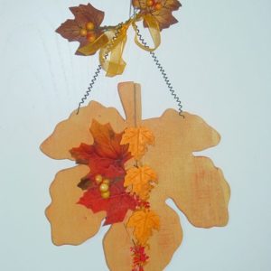 Herbstblatt dekoriert zum Hngen, Holz, ca 20 x 30 cm