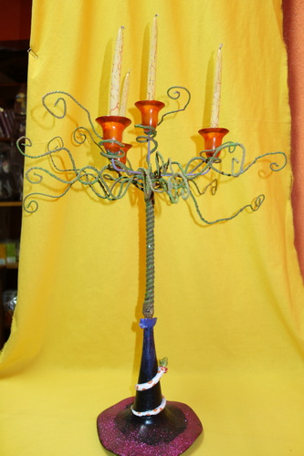Halloweenbaum mit Kerzen